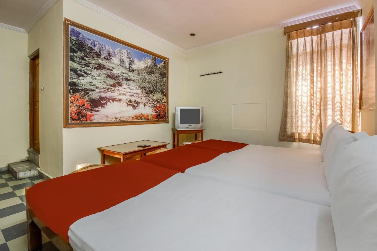 Spot On Classic Lodge Hyderabad Eksteriør bilde