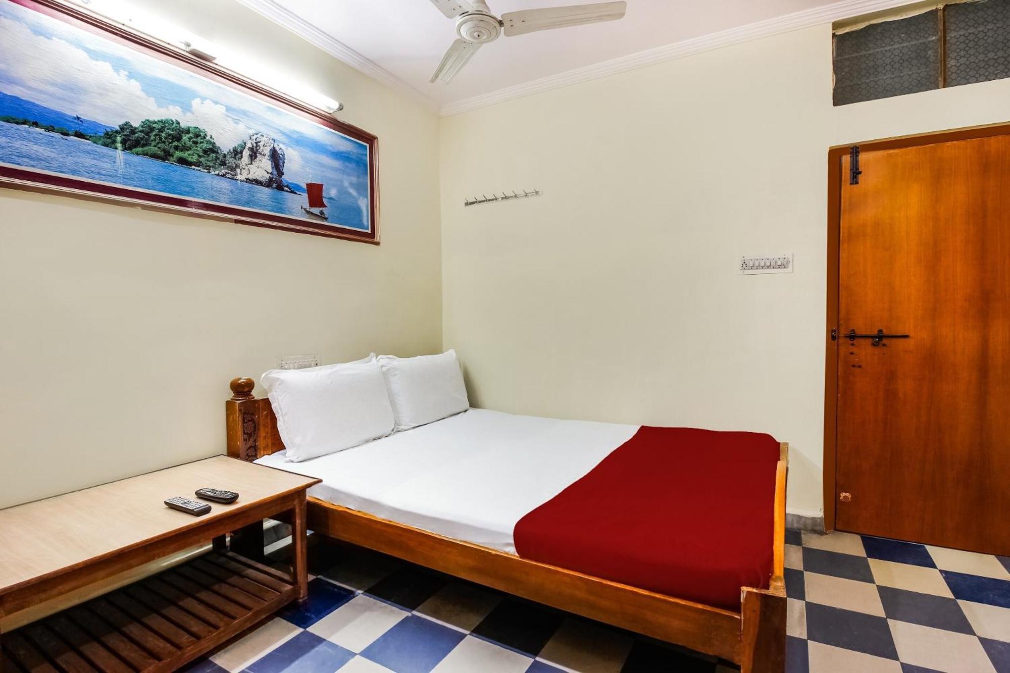 Spot On Classic Lodge Hyderabad Eksteriør bilde